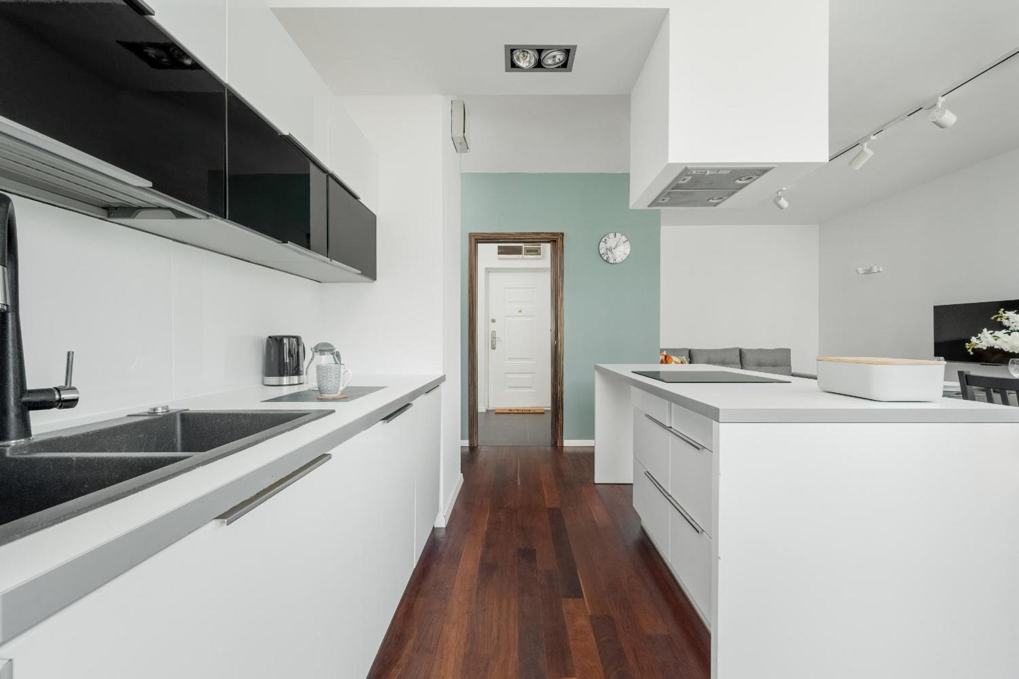Przytulny Z Parkingiem Partynice We Wroclawiu By Renters Apartment Wroclaw